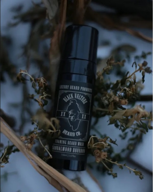 Black Vulture Beard Co. - Sandalwood Bourbon Foaming Beard Wash